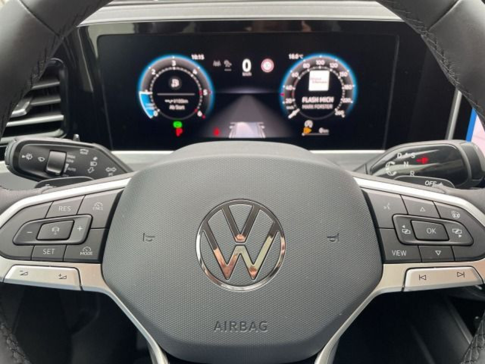 Volkswagen - Passat Variant_25