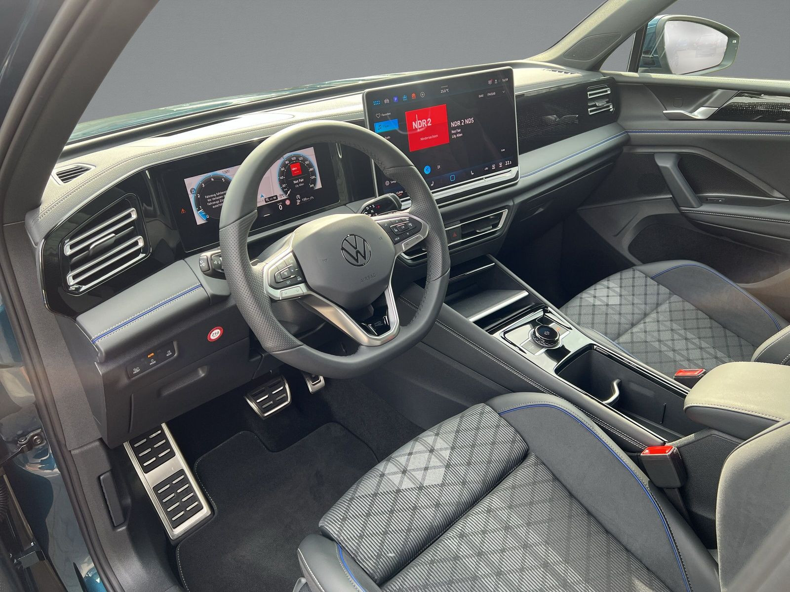 Volkswagen - Tiguan_9