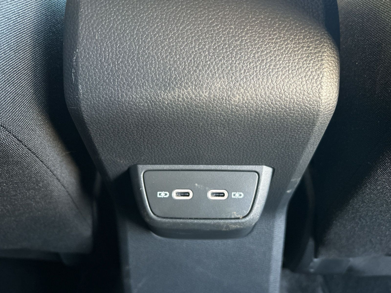 Volkswagen - Polo_28