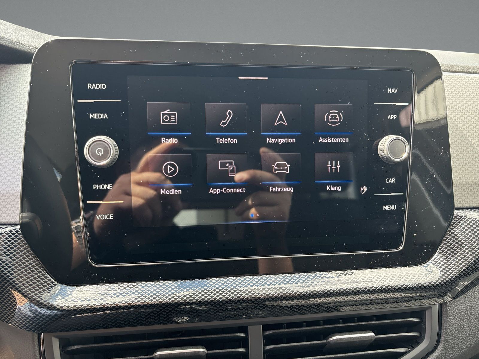 Volkswagen - T-Cross_19