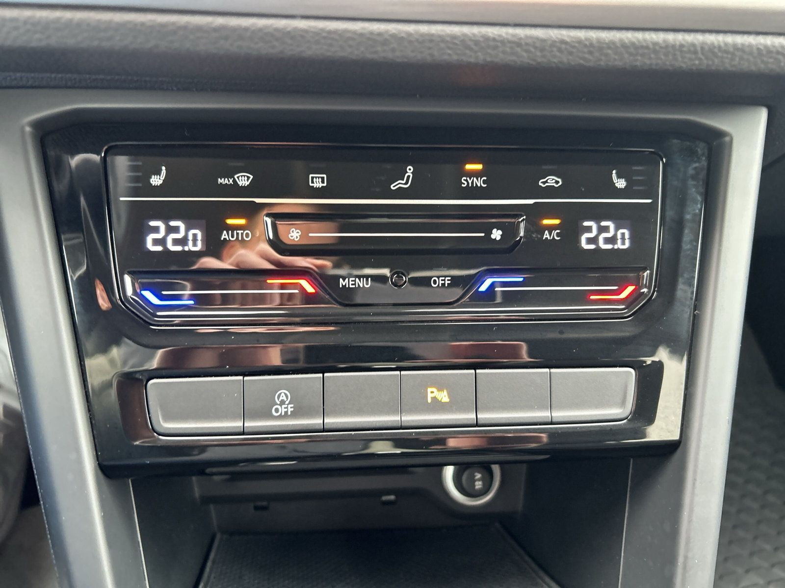 Volkswagen - Touran_23