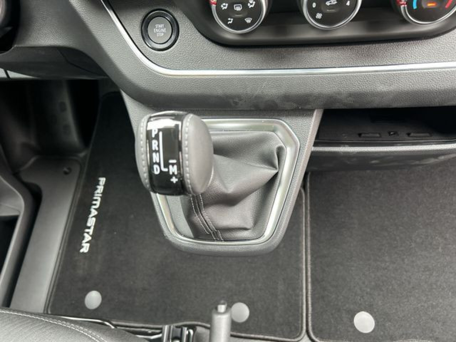 Nissan - Primastar_15