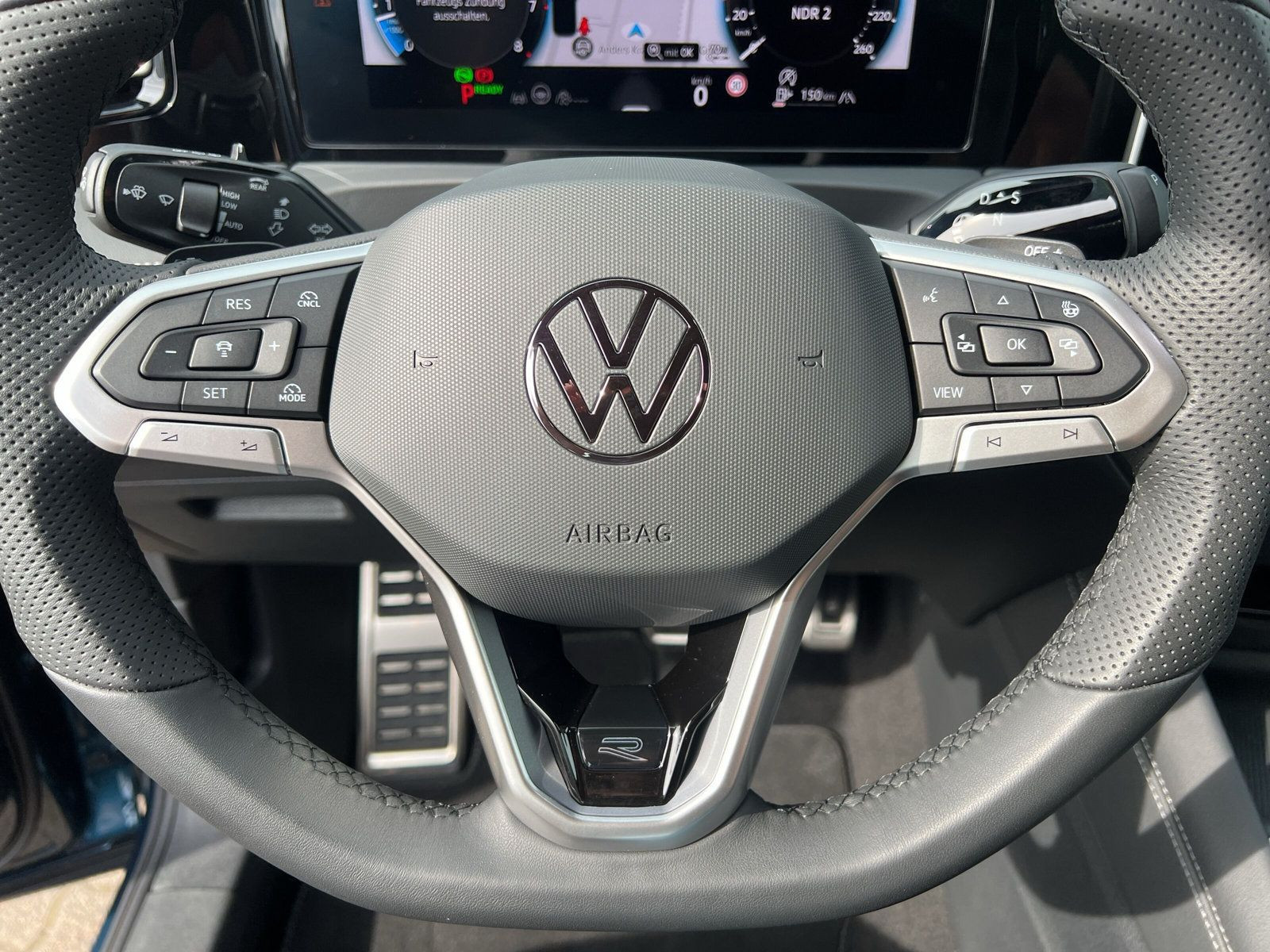 Volkswagen - Tiguan_25