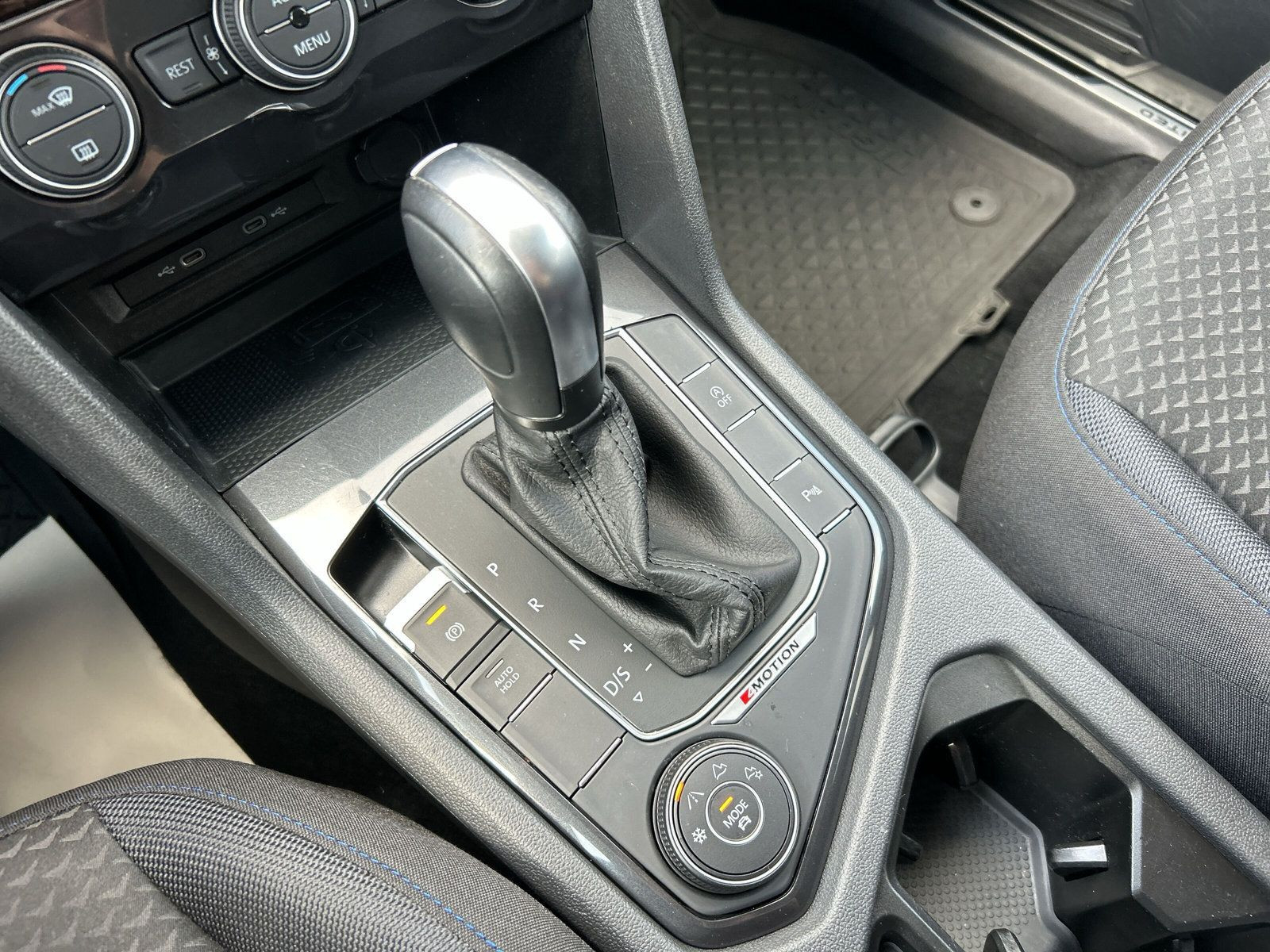 Volkswagen - Tiguan Allspace_15