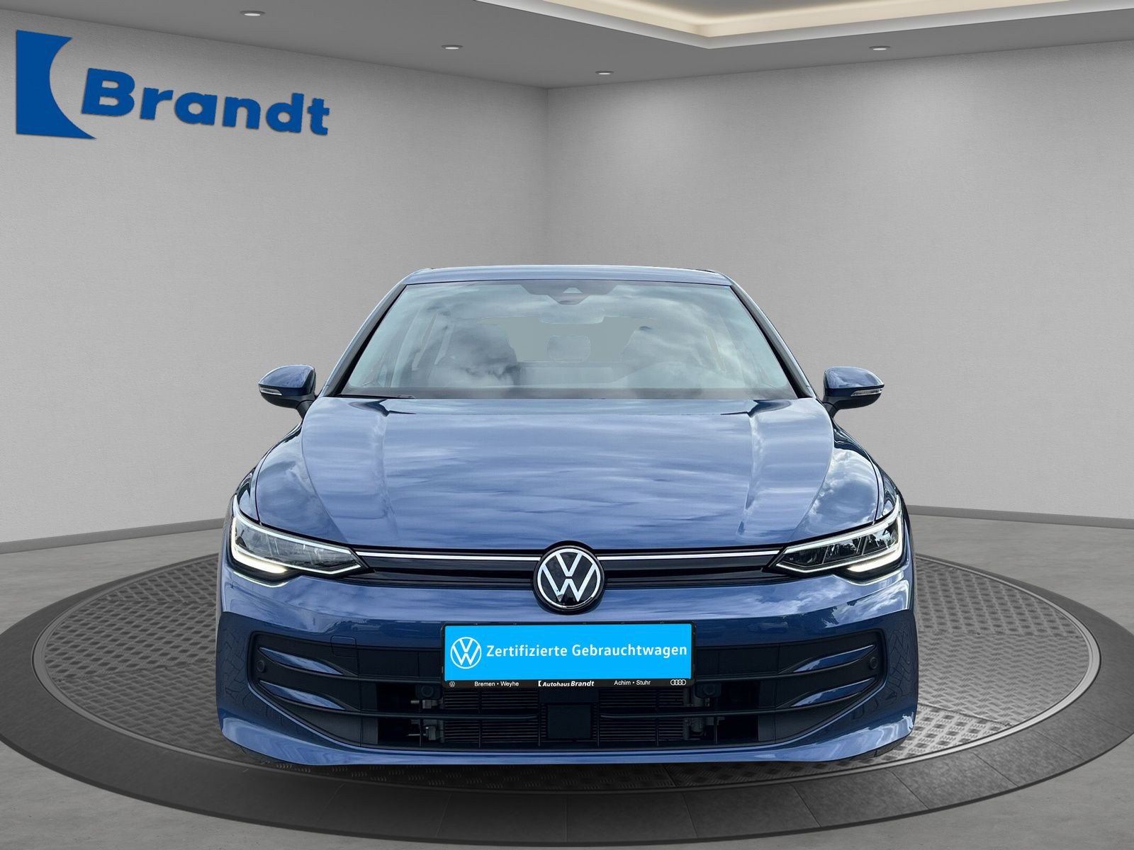 Volkswagen - Golf_5
