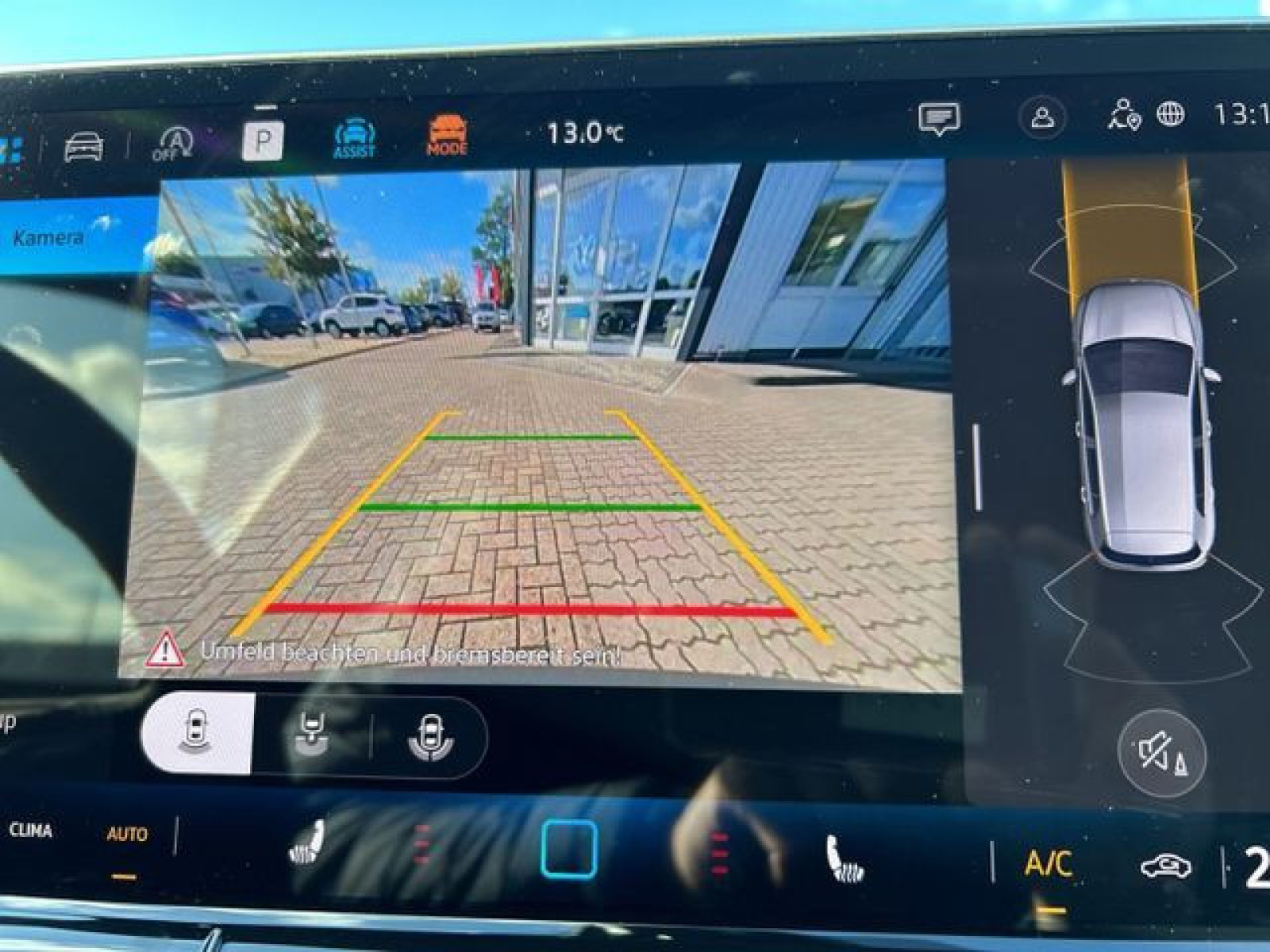 Volkswagen - Golf_25