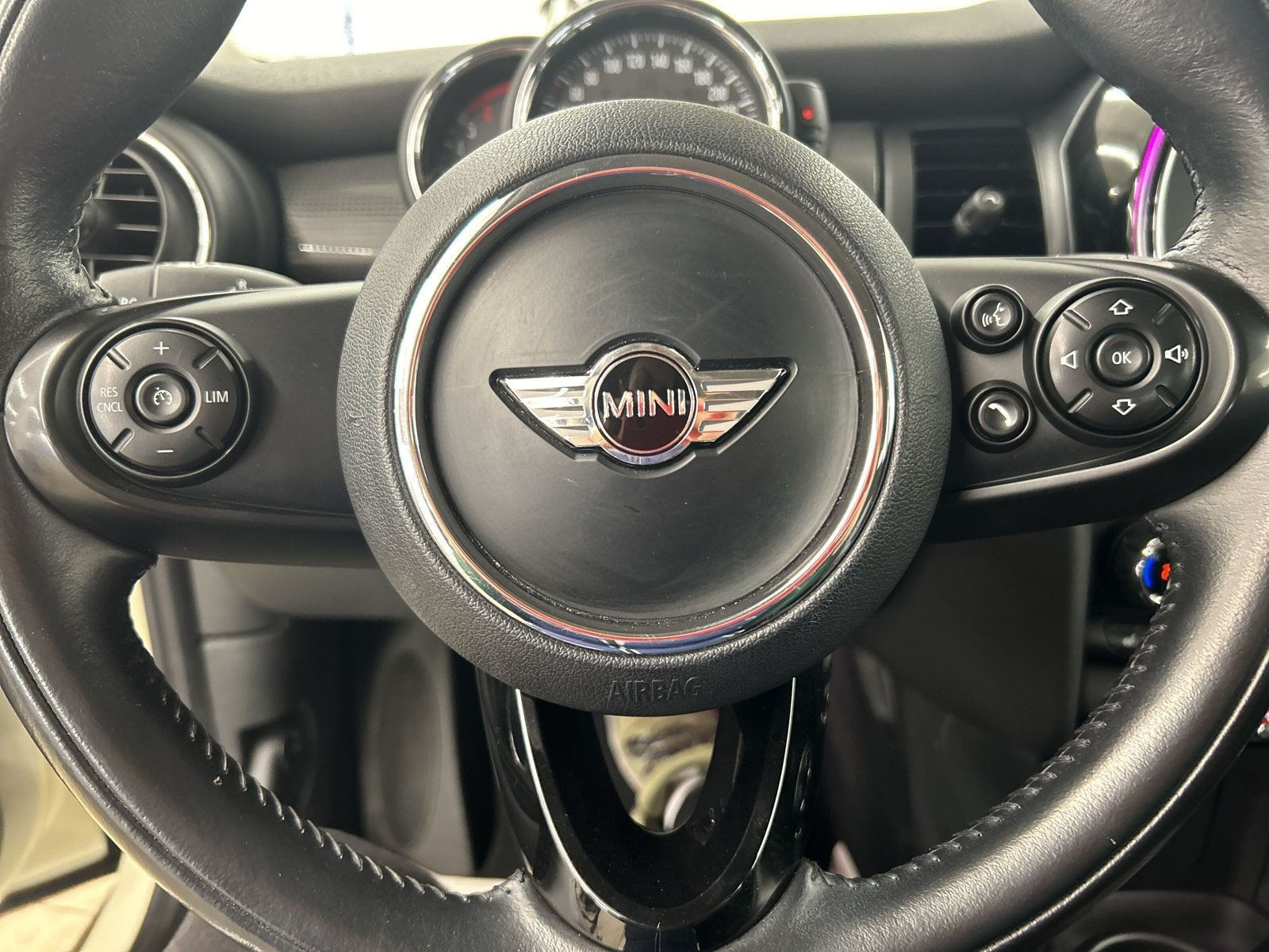 Mini (BMW) - Cooper D_25