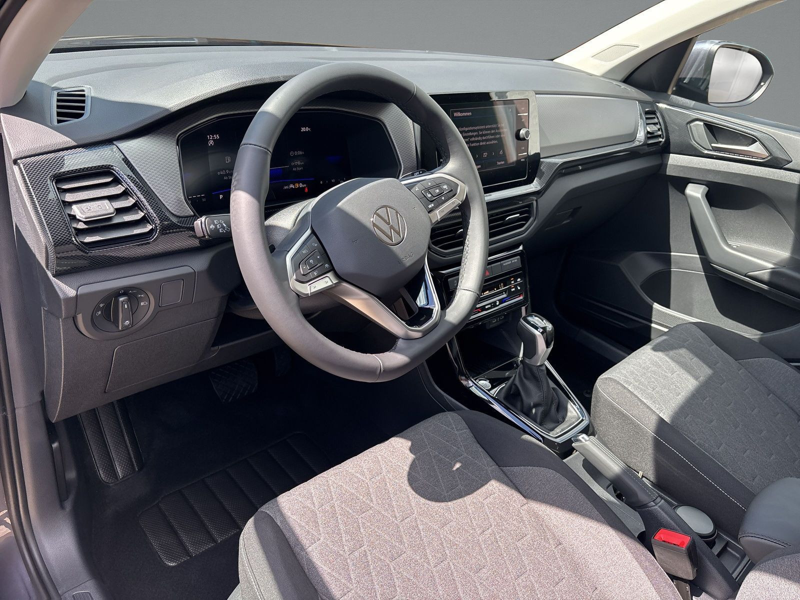 Volkswagen - T-Cross_8