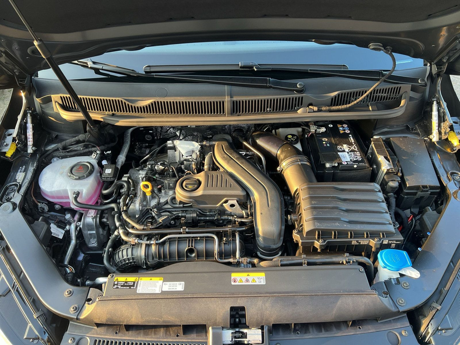 Volkswagen - Touran_35